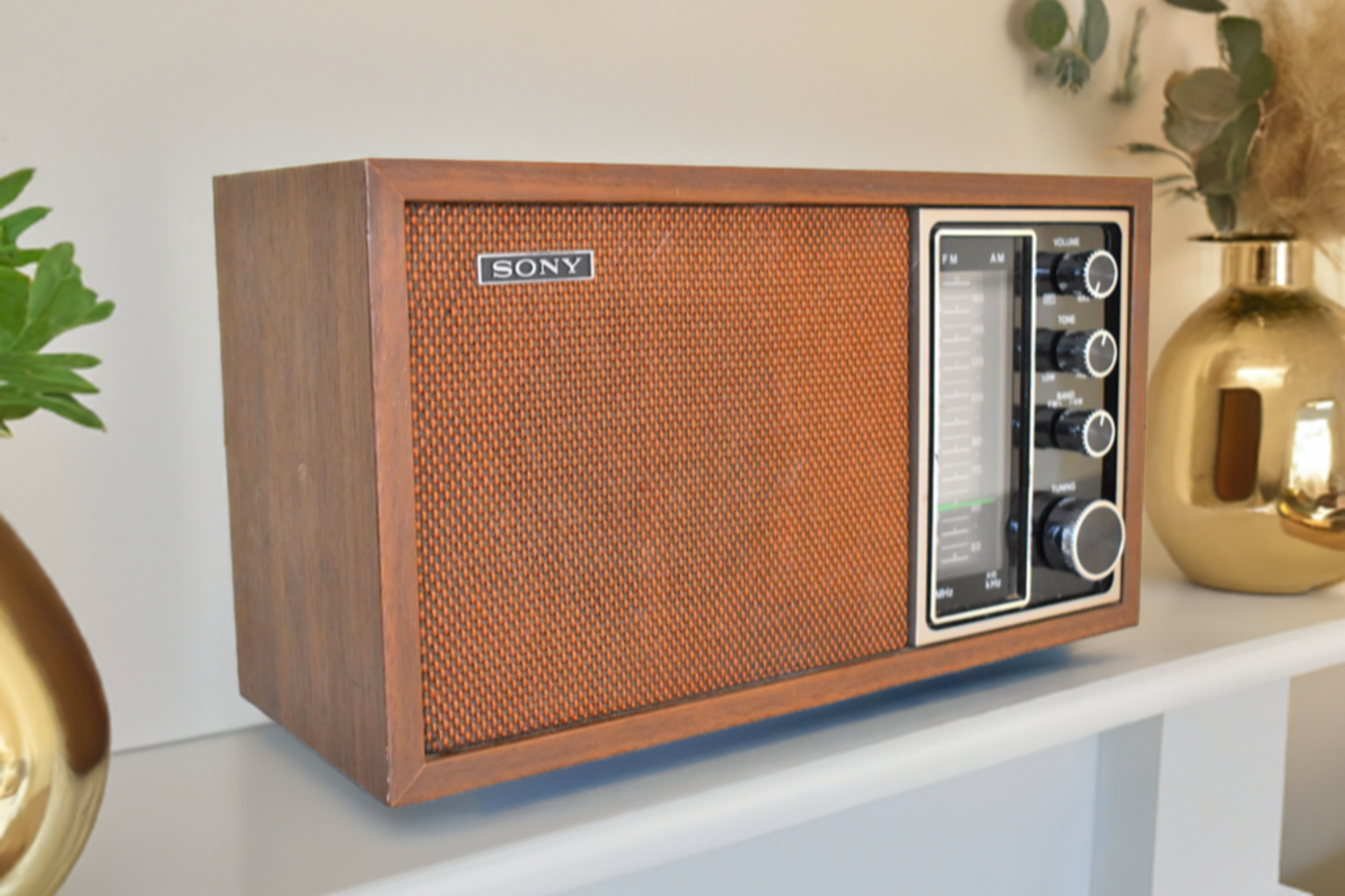 Sony Only! 1975-1977 Sony Model TFM-9440W AM/FM Solid State