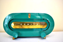 Load image into Gallery viewer, Spruce Green Racetrack Bakelite 1951 Zenith Consol-Tone Model H511F Vacuum Tube Radio Sounds Great!