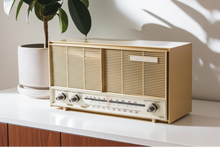 画像をギャラリービューアに読み込む, Tan Beige General Electric Model AM/FM Vacuum Tube Radio Sounds Great! Excellent Condition!