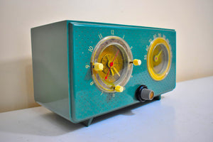 Mariner Green 1955 General Electric Model 566 AM Vacuum Tube Clock Radio Porthole Design Sounds and Looks Great!