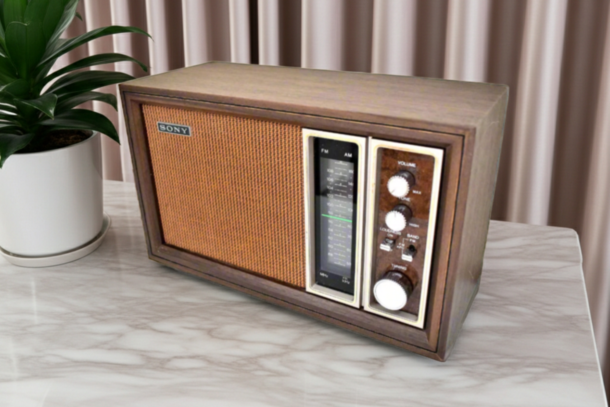 Sony Only! 1975-1977 Sony Model TFM-9440W AM/FM Solid State