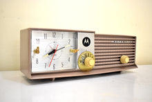 Load image into Gallery viewer, Sahara Taupe 1959 Motorola Model 5T27N-1 Vacuum Tube AM Radio Clean and Gorgeous Looking and Sounding!