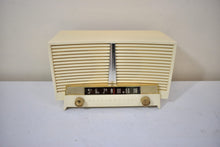 画像をギャラリービューアに読み込む, Ivory White 1955 Westinghouse H-435T5 AM Vacuum Tube Retro Radio Excellent Condition Sounds Great!