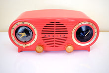 Load image into Gallery viewer, Salmon Pink 1954 Zenith Owl Eyes Model R514-V AM Vacuum Tube Radio Great Sounding! Excellent Condition!