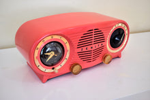 Load image into Gallery viewer, Salmon Pink 1954 Zenith Owl Eyes Model R514-V AM Vacuum Tube Radio Great Sounding! Excellent Condition!