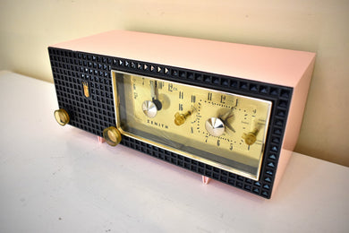 Priscilla Pink Mid Century Vintage 1958 Zenith A519V AM Vacuum Tube Clock Radio Works Great! Excellent Plus Condition!