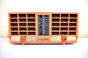 パンプキン スパイス 1956-1957 アービン モデル 3561 真空管ラジオ デュアル スピーカー プリモ!