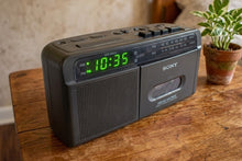 Charger l'image dans la galerie, Tech Black 1980s 90s Sony Model ICF-C610 Dream Machine AM FM Digital Alarm Clock Radio! Excellent Condition!