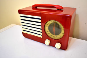Red White and Blue 1940 Emerson Patriot Model 400 Vacuum Tube AM Radio Works Great!