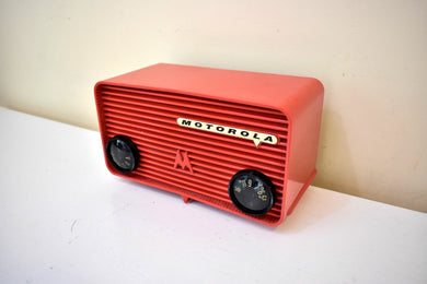 Matador Red 1957 Motorola Model 57A AM Vacuum Tube Radio Excellent Condition Works Great!