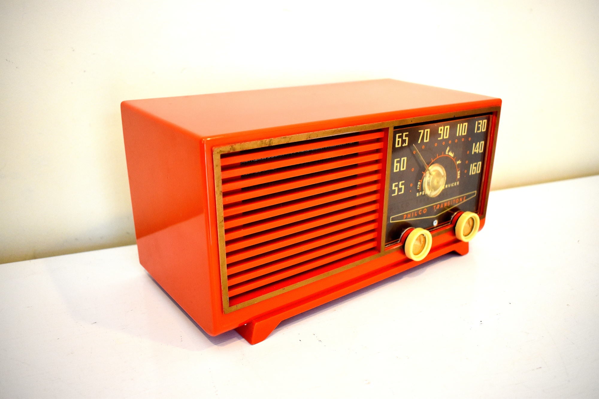 Mandarin Orange 1953 Philco Transitone Model 53-562 AM Vacuum Tube Radio Sounds Great! Rare Factory Color!