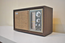 画像をギャラリービューアに読み込む, ソニーだけ！ 1975 ～ 1977 年 Sony モデル TFM-9440W AM/FM ソリッドステート トランジスタ ラジオのサウンドは素晴らしいです。