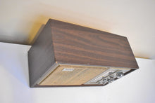 画像をギャラリービューアに読み込む, ソニーだけ！ 1975 ～ 1977 年 Sony モデル TFM-9440W AM/FM ソリッドステート トランジスタ ラジオのサウンドは素晴らしいです。