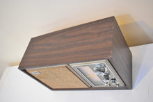 画像をギャラリービューアに読み込む, ソニーだけ！ 1975 ～ 1977 年 Sony モデル TFM-9440W AM/FM ソリッドステート トランジスタ ラジオのサウンドは素晴らしいです。