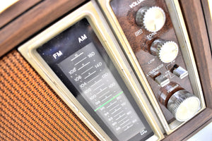 ソニーだけ！ 1975 ～ 1977 年 Sony モデル TFM-9450W AM/FM ソリッドステート トランジスタ ラジオのサウンドは素晴らしいです。