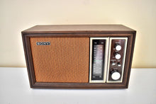 Charger l&#39;image dans la galerie, Sony Only! 1975-1977 Sony Model TFM-9450W AM/FM Solid State Transistor Radio Sounds Great!
