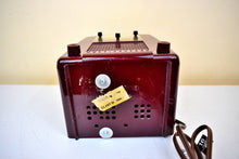 Load image into Gallery viewer, Cranberry Burgundy 1954 Westinghouse Model H-39813 AM Vacuum Tube Radio Excellent Condition! Sounds Great!