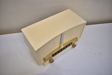 画像をギャラリービューアに読み込む, Ivory White 1955 Westinghouse H-436T5 AM Vacuum Tube Retro Radio Excellent Condition Sounds Great!