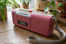 画像をギャラリービューアに読み込む, Magenta 80s Street Beat Model CT-72 AM FM Cassette Mini Boombox Radio! Sounds Great Excellent Condition!