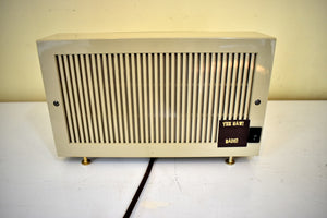 Bluetooth 準備完了 - ベージュ ゴールド ビューティー 1960 ゼニス モデル F512 AM 真空管ラジオ サウンド ファンタスティック キュート MCM 探し番号!