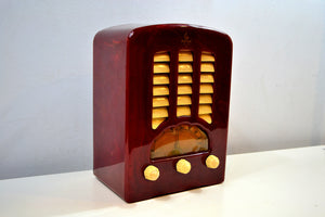 Candy Apple Red and White Catalin Cathedral 1938 Emerson Model BT-245 Tube AM Radio Absolutely Stunning! - [product_type} - Emerson - Retro Radio Farm