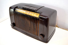 Load image into Gallery viewer, SOLD! - Jan 17, 2020 - Saddle Brown Bakelite Art Deco 1946 Arvin Model 555 AM Antique Bakelite Radio Sounds Great Station Preset Buttons! - [product_type} - Arvin - Retro Radio Farm