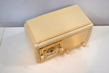 Load image into Gallery viewer, Carrara White Plaskon 1946 General Electric Model 50 Retro AM Vacuum Tube Clock Radio Works and Looks Great! - [product_type} - General Electric - Retro Radio Farm