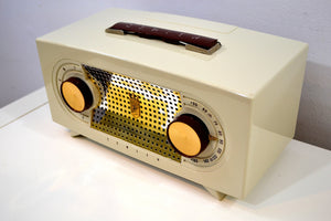 SOLD! - Jan 24, 2020 - Pearl Ivory 1955 Zenith "Broadway" Model R511F AM Tube Radio Sounds Great, Looks Like a Star! - [product_type} - Zenith - Retro Radio Farm