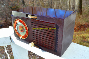SOLD! - Mar 11, 2018 - BLUETOOTH MP3 READY - Art Deco 1952 General Electric Model 60 AM Brown Bakelite Tube Clock Radio Totally Restored! - [product_type} - General Electric - Retro Radio Farm
