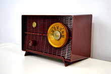 画像をギャラリービューアに読み込む, &#39;The Cole&#39; Vintage 1957 Maroon RCA Victor Model 8X51 AM Vacuum Tube Radio - [product_type} - RCA Victor - Retro Radio Farm