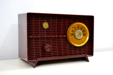 Charger l&#39;image dans la galerie, &#39;The Cole&#39; Vintage 1957 Maroon RCA Victor Model 8X51 AM Vacuum Tube Radio - [product_type} - RCA Victor - Retro Radio Farm