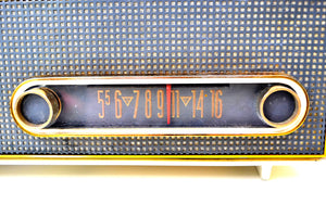 Alpine White 1959 Crosley Ranchero T-60 AM Vacuum Tube Radio Mid Century Perfection! - [product_type} - Crosley - Retro Radio Farm
