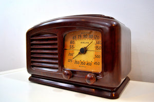 SOLD! - Feb 10, 2020 - Brown Swirly Marbled Bakelite 1942 Airline Model 14WG-158 AM Tube Radio Totally Restored! - [product_type} - Airline - Retro Radio Farm