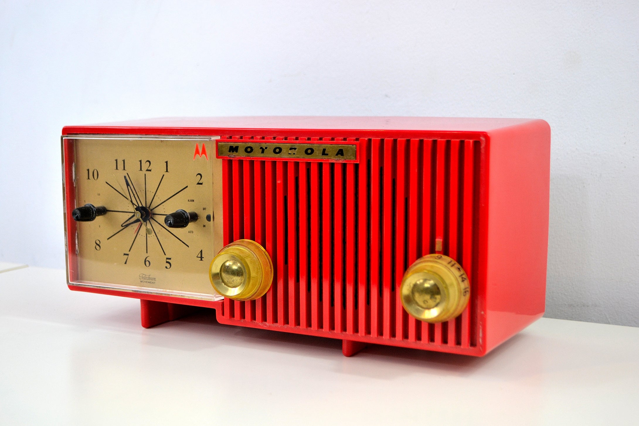 SOLD! - Sept 12, 2019 - Cardinal Red 1956 Motorola 56CS4A Tube AM Clock Retro Radio - [product_type} - Motorola - Retro Radio Farm
