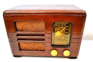 SOLD! - Feb 24, 2020 - Solid Wood 1946 BF Goodrich Mantola Model R-150 Vacuum Tube AM Radio Sounds Looks Great! - [product_type} - Mantola - Retro Radio Farm