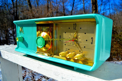 SOLD! - Feb. 15, 2018 - VIVID Turquoise Retro Jetsons 1957 Motorola 57CC Tube AM Clock Radio Excellent Plus!