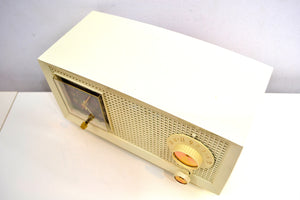 Paper White 1959 General Electric Model C-402A Tube AM Clock Radio Totally Restored!