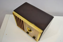Load image into Gallery viewer, SOLD! - Feb. 6, 2020 - Regis Gold 1947 RCA Victor Model 75X11 Vacuum Tube Radio Built Solid Sounds Sweet! - [product_type} - RCA Victor - Retro Radio Farm