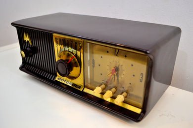 SOLD! - Feb. 23, 2020 - Chocolate 1956 Motorola Model 56CD Vacuum Tube AM Clock Radio Great Looks Near Mint Condition!