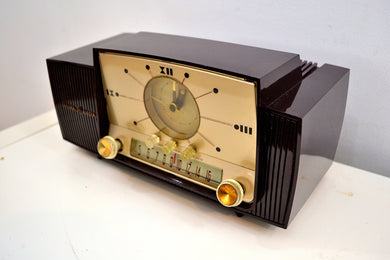 SOLD! - Mar 3, 2020 - Burgundy Brown 1957 General Electric Model 912 Vacuum Tube AM Clock Radio Solid Player Lovely Swirl!