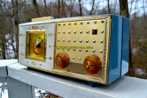 SOLD! - June 23, 2018 - DAKOTA BLUE Mid Century Retro Vintage 1959 Bulova Model 190 Tube AM Clock Radio Looks Spectacular! - [product_type} - Bulova - Retro Radio Farm