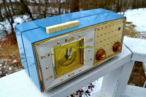 SOLD! - June 23, 2018 - DAKOTA BLUE Mid Century Retro Vintage 1959 Bulova Model 190 Tube AM Clock Radio Looks Spectacular! - [product_type} - Bulova - Retro Radio Farm