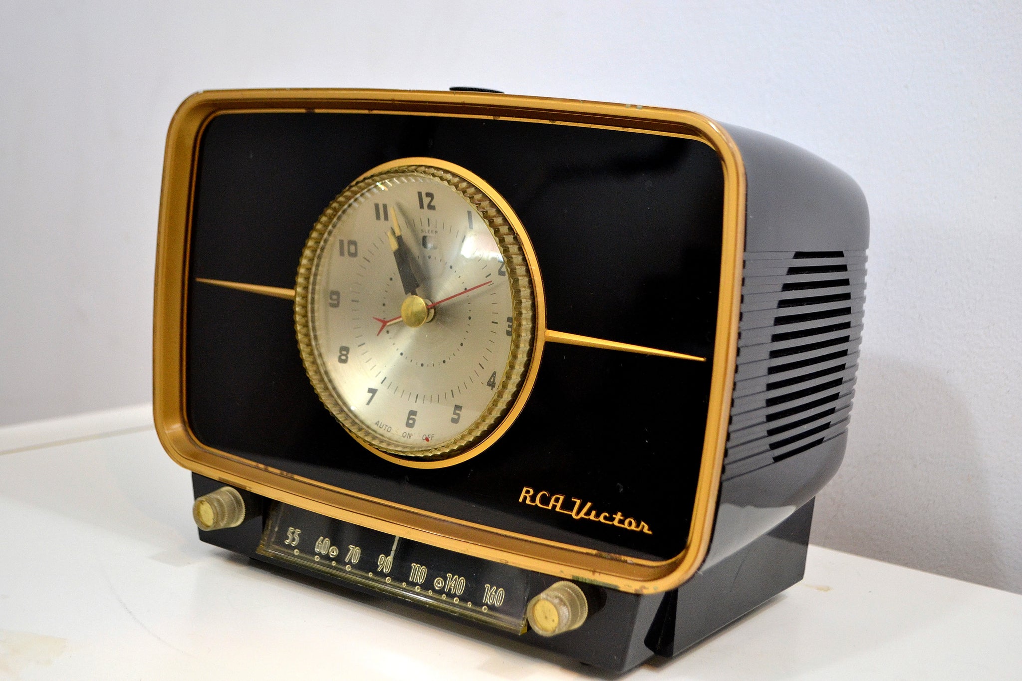 RCA Victor Bluetooth Radio 1950s — Memory Den Vintage Mall