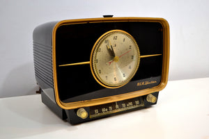 SOLD! - Mar 7, 2020 - The Debonaire 1954 RCA Victor Model 5C-592 Vacuum Tube AM Clock Radio Excellent Condition! - [product_type} - RCA Victor - Retro Radio Farm