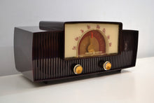 Load image into Gallery viewer, SOLD! - Mar 4, 2020 - Mahogany Swirl 1955 General Electric Model 427 Vacuum Tube AM Radio Lighted Beam Tuning! - [product_type} - General Electric - Retro Radio Farm