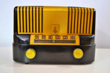 Load image into Gallery viewer, SOLD - March 4, 2019 - &quot;THE MODERNE&quot; 1949 Emerson Model 561A Black Bakelite AM Tube Radio Golden Age Beauty! - [product_type} - Emerson - Retro Radio Farm
