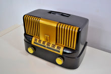 Load image into Gallery viewer, SOLD - March 4, 2019 - &quot;THE MODERNE&quot; 1949 Emerson Model 561A Black Bakelite AM Tube Radio Golden Age Beauty! - [product_type} - Emerson - Retro Radio Farm