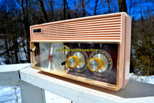 Charger l&#39;image dans la galerie, SOLD! - June 23, 2018 - ROSATA PINK and Brown Mid Century Retro Vintage 1964 Arvin Model 52R43 AM Tube Clock Radio Rare! - [product_type} - Arvin - Retro Radio Farm