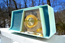 Load image into Gallery viewer, SOLD! - May 6, 2018 - TUXEDO BLUE Mid Century Retro 1962 Motorola A17B3 Tube AM Radio Cool Model Rare Color! Near Mint! - [product_type} - Motorola - Retro Radio Farm