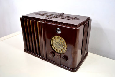 SOLD! - July 6, 2019 - Gothic Style 1938 Wards Airline Model 62-476 AM Bakelite Tube Radio Totally Restored!